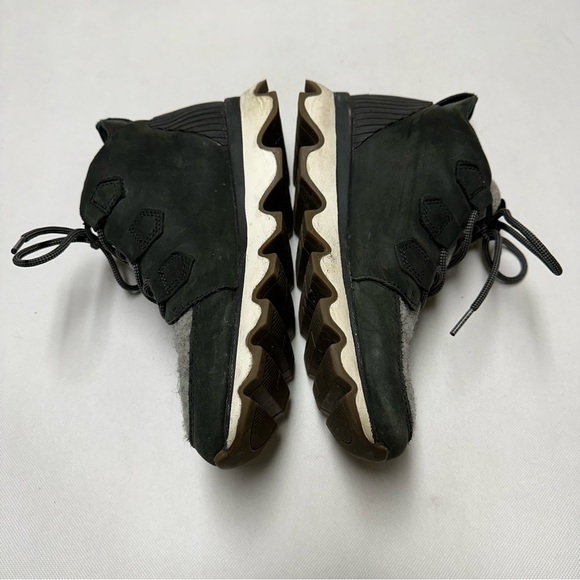 Columbia Sorel Kinetic Caribou Winter Bootie Black 8 - Picture 7 of 9